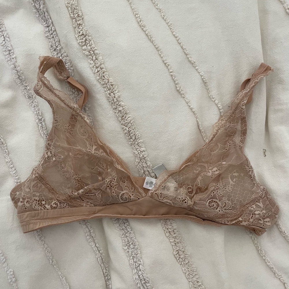 Cosabella Aritzia Lace Bralette in Soft Brown